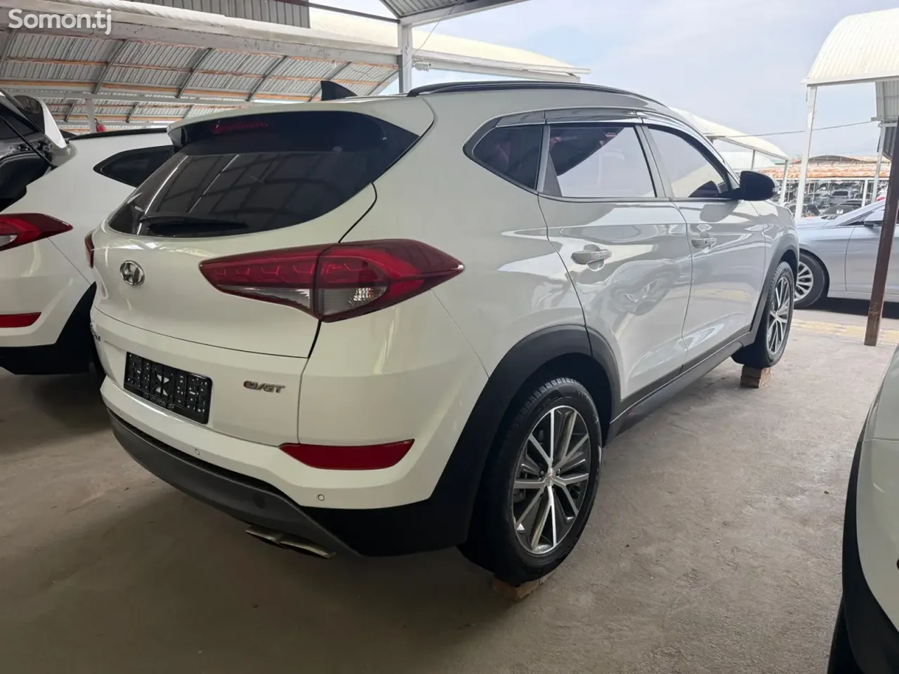 Hyundai Tucson 2015 · 1.7 AT