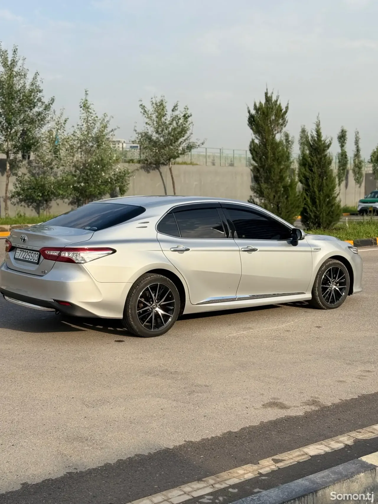 Toyota Camry 2018 · 2.5 AT