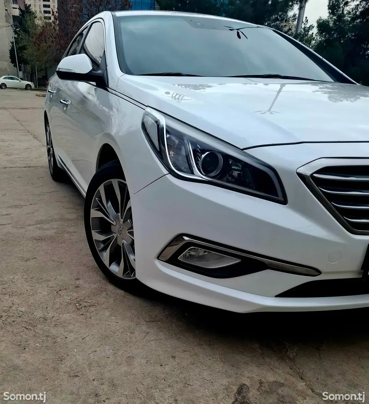 Hyundai Sonata 2015 · 2.0 AT