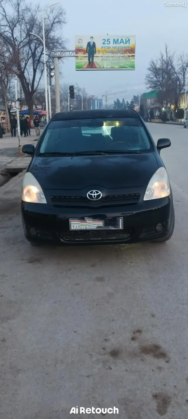 Toyota Corolla Verso 2006 · 1.8 MT