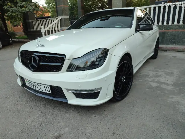Mercedes-Benz C class 2010 · 3.0 AT