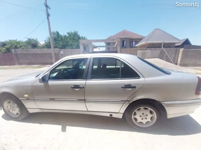 Mercedes-Benz C class 1998 · 1.8 MT