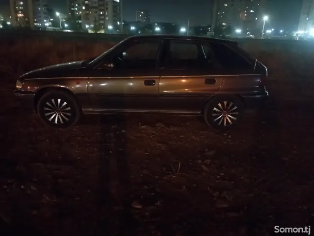Opel Astra F 1997 · 1.6 MT