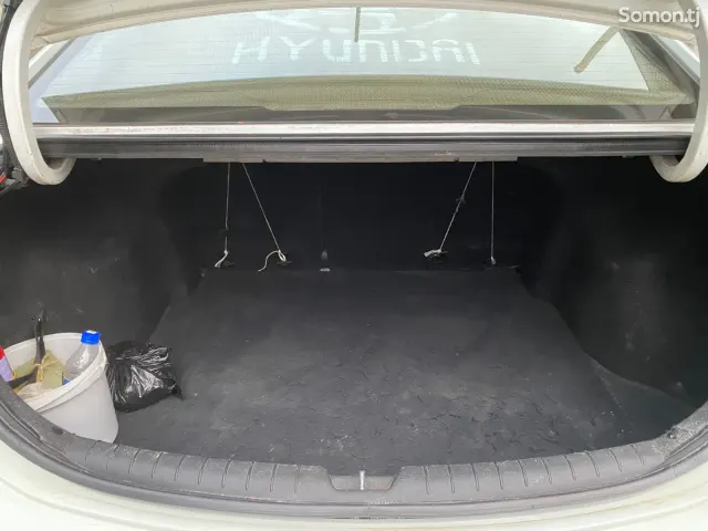 Hyundai Solaris 2019 · 1.6 AT