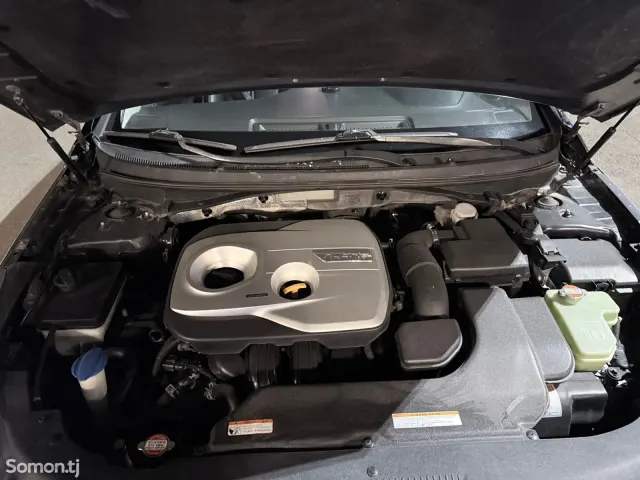 Hyundai Sonata 2017 · 2.0 AT