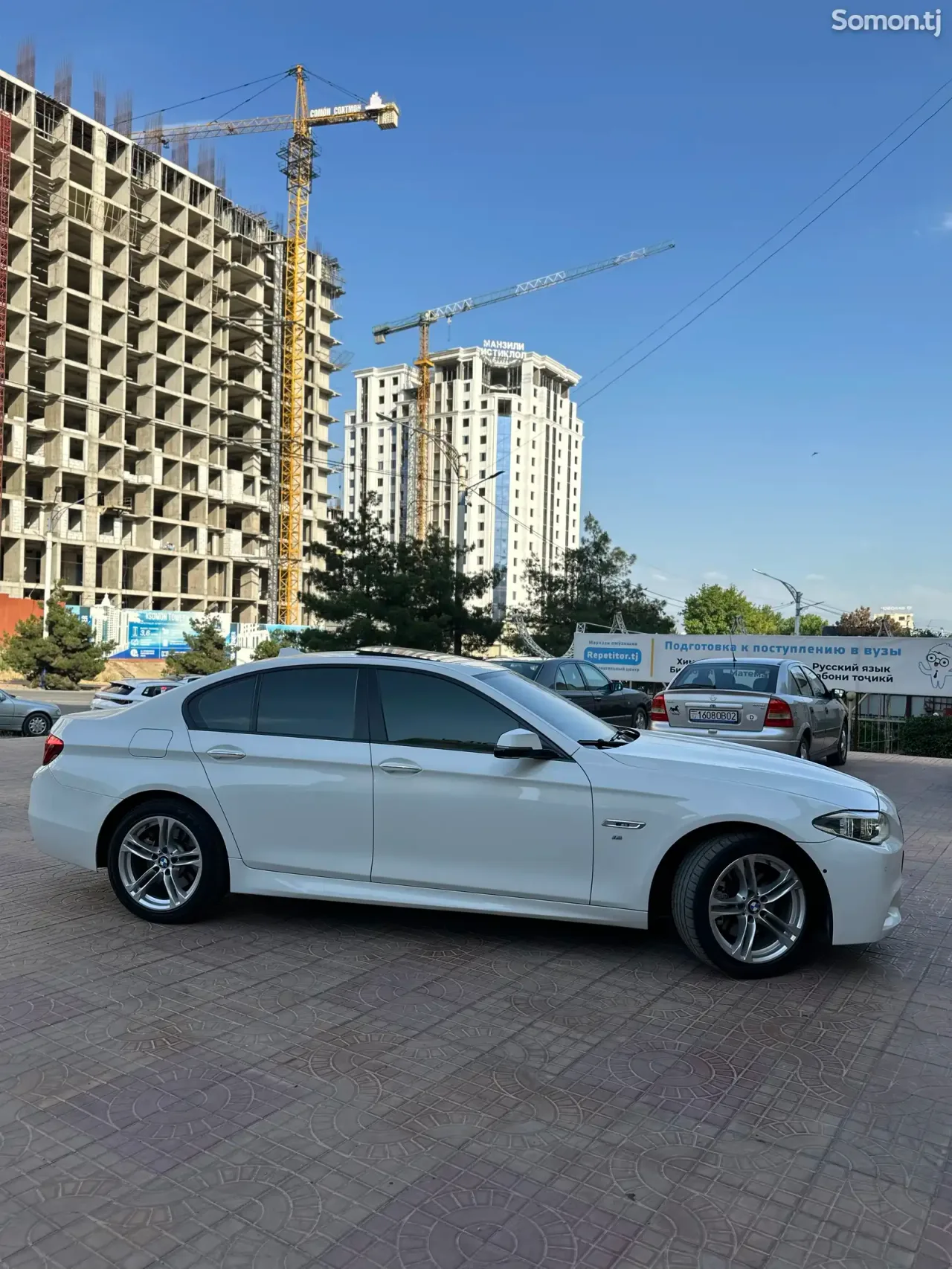 BMW 5 series 2016 · 2.0 AT