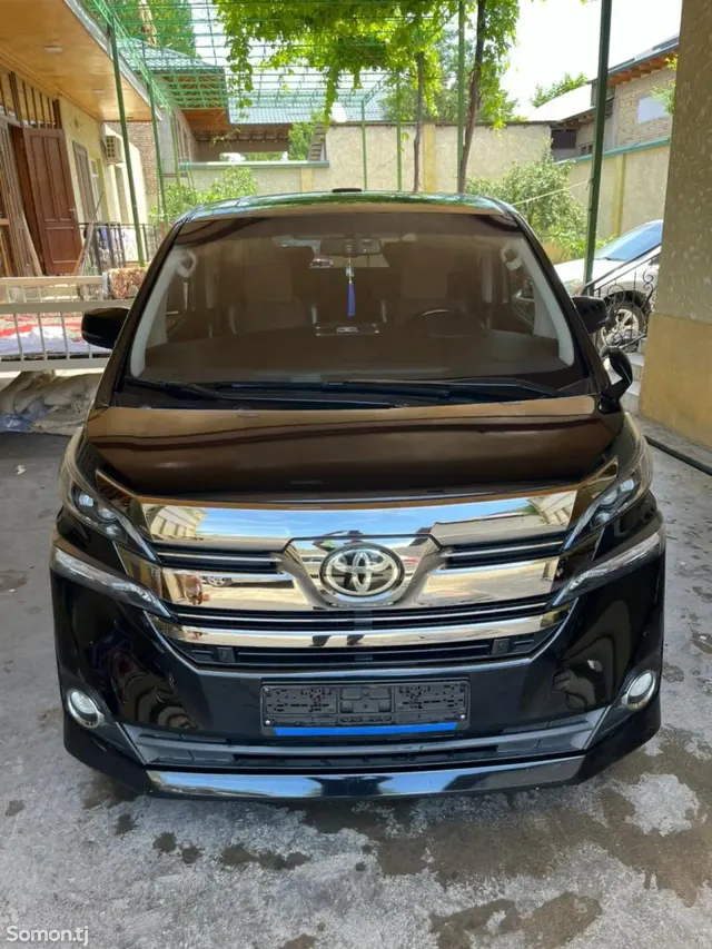 Toyota Vellfire 2018 · 3.5 AT