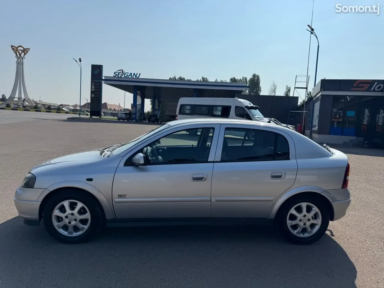 Opel Astra G 2002 · 1.6 AT