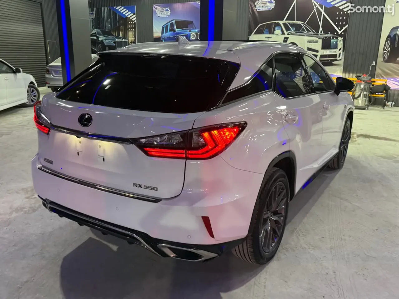 Lexus RX series 2018 · 3.5 AT