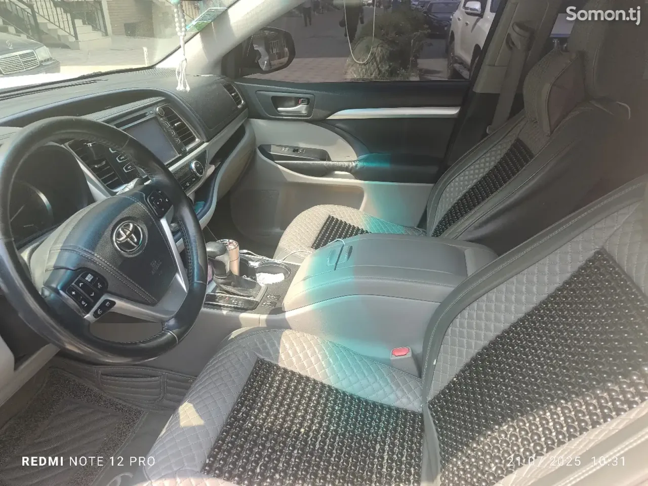 Toyota Highlander 2015 · 3.5 AT
