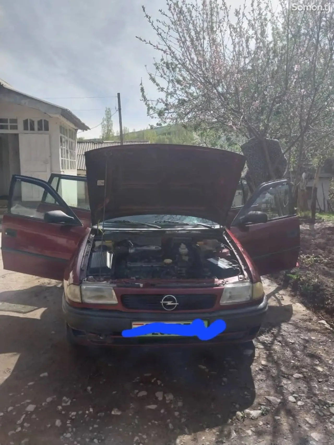 Opel Astra F 1997 · 1.6 MT