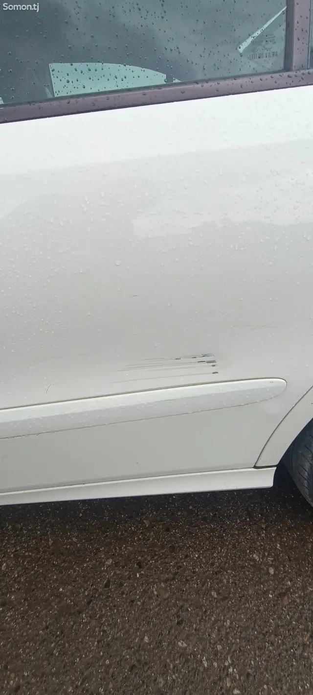 Mercedes-Benz W201 2008 · 3.5 AT
