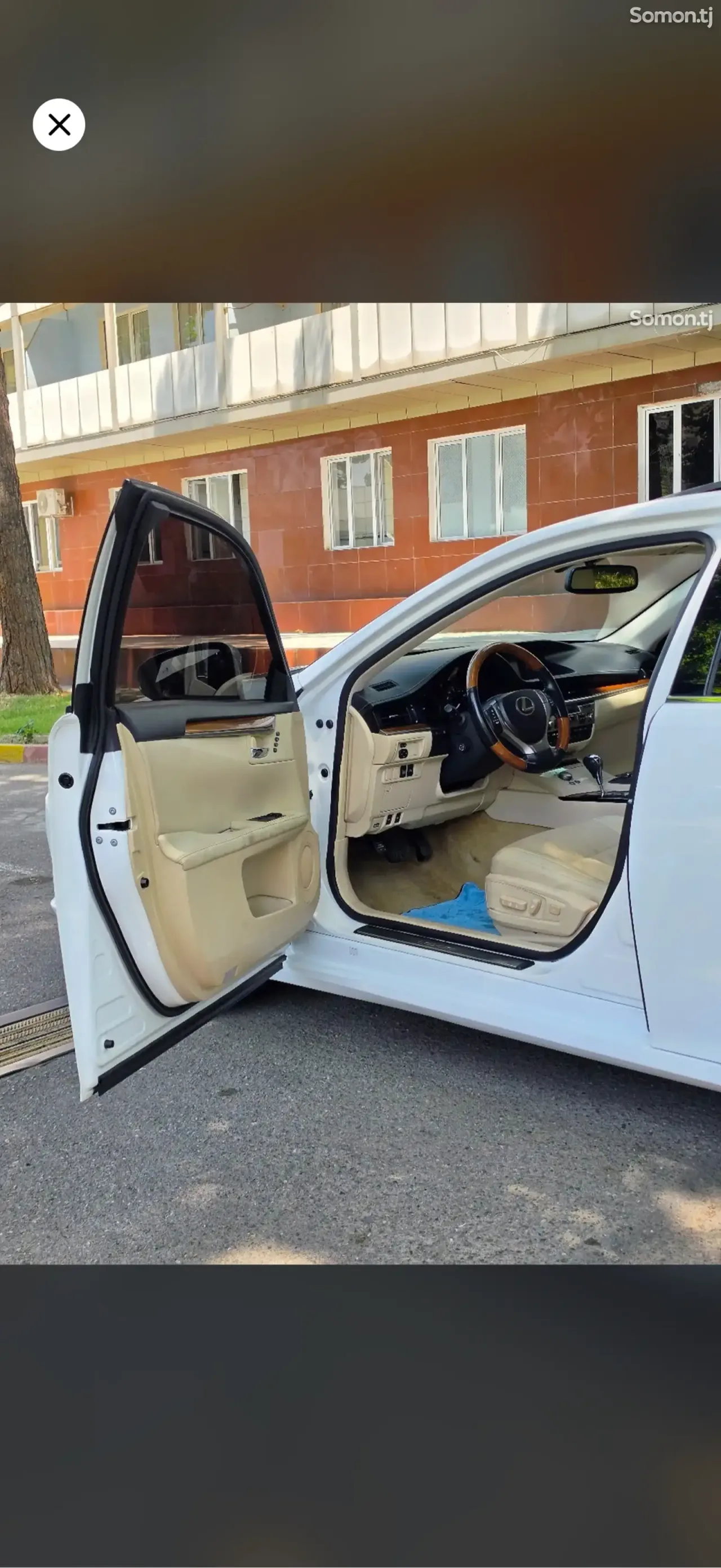 Lexus ES series 2014 · 3.0 AT