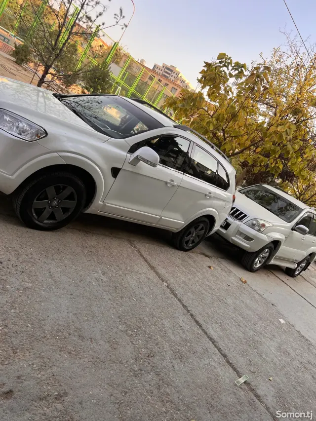 Chevrolet Captiva 2008 · 3.2 AT