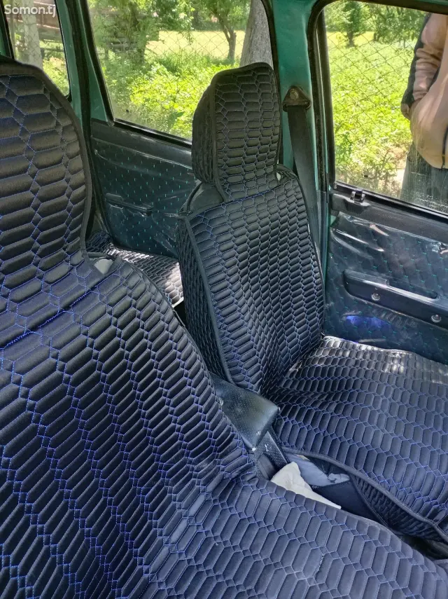 Daewoo Tico 1995 · 1.1 MT