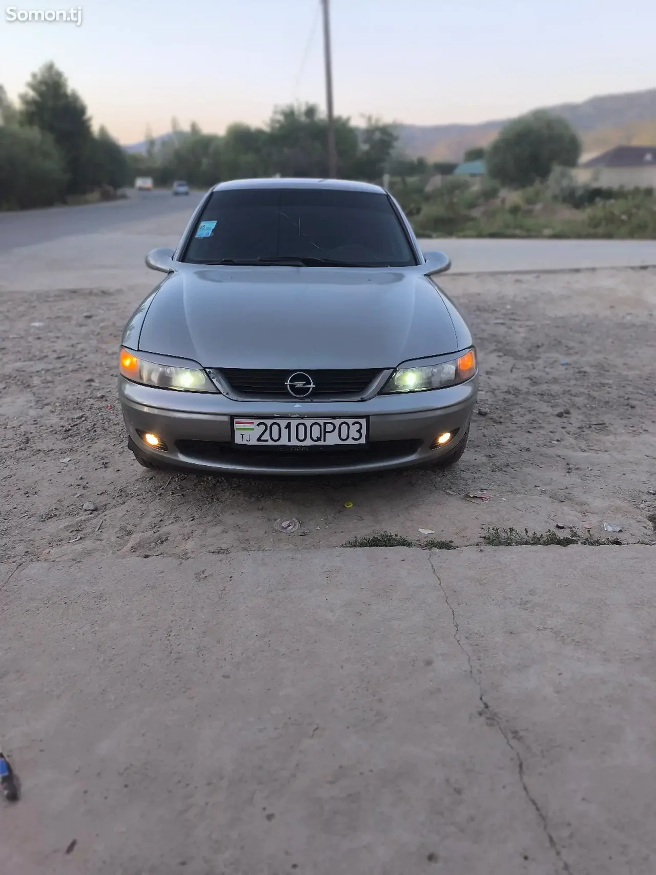 Opel Vectra B 1996 · MT