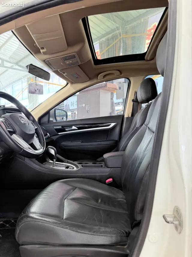 Zotye T600 2014 · AT