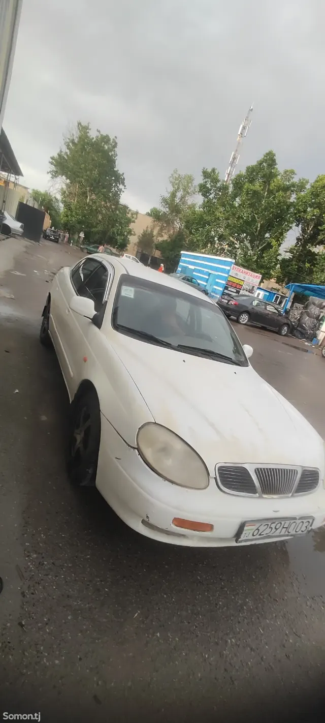 Daewoo Leganza 1998 · 1.8 MT