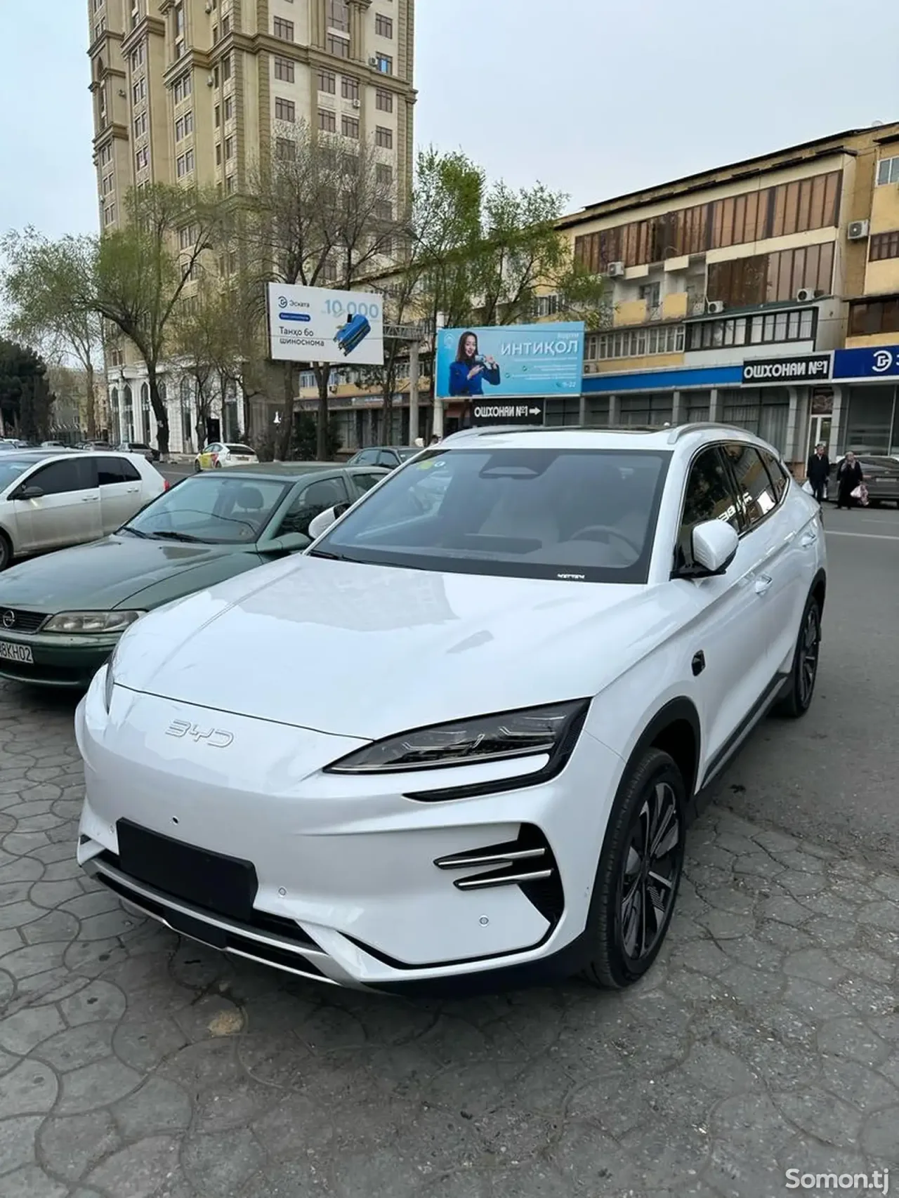 BYD Song Plus 2025 · AMT