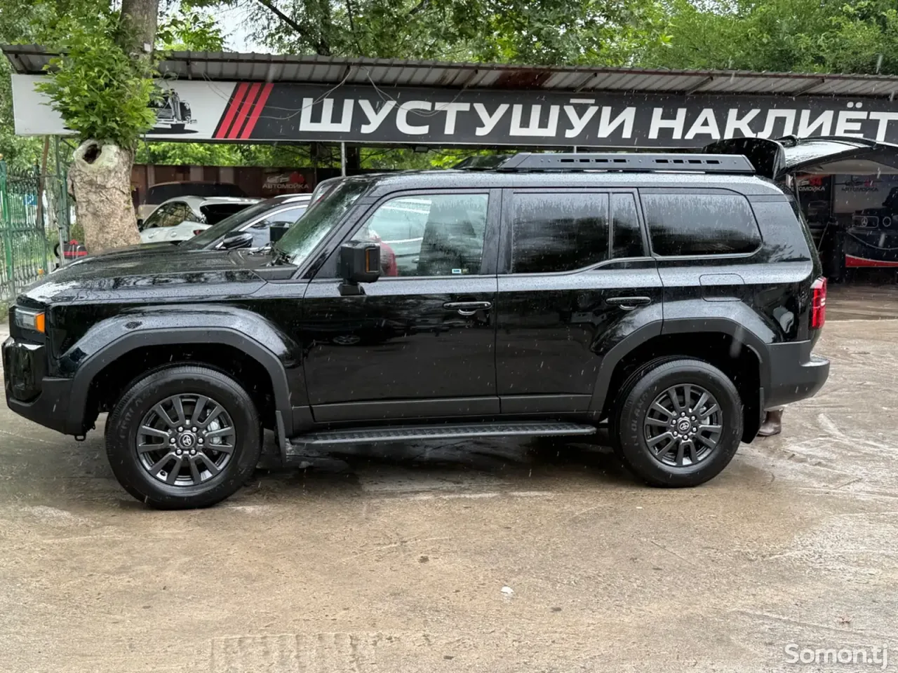 Toyota Land Cruiser Prado 2025 · 2.4 AT