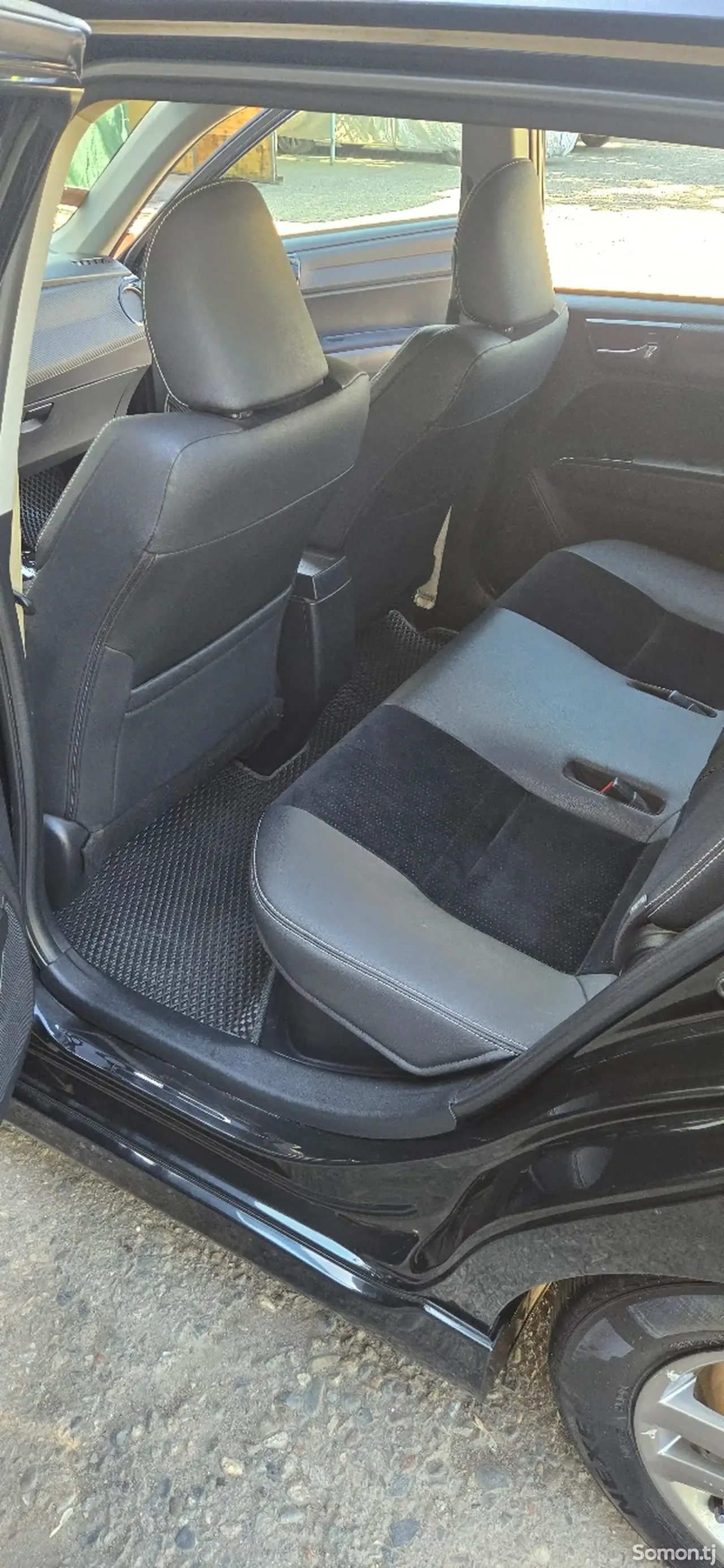 Toyota Fielder 2014 · 1.5 CVT
