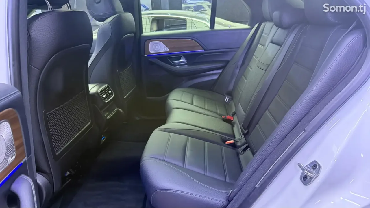 Mercedes-Benz GLE class 2024 · 3.5 AT