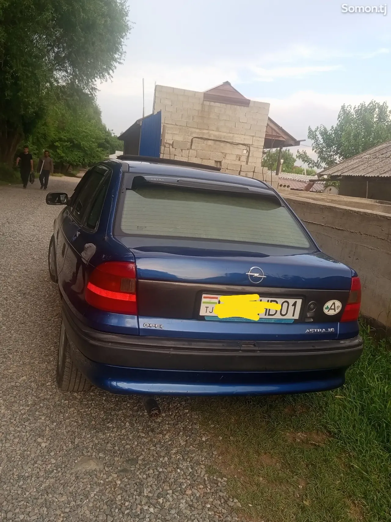Opel Astra F 1996 · 1.6 MT