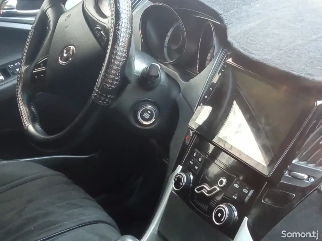 Hyundai Sonata 2010 · 2.0 AT