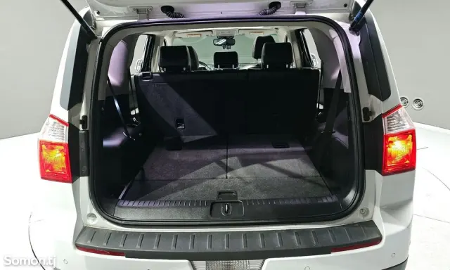 Chevrolet Orlando 2014 · 2.0 AT