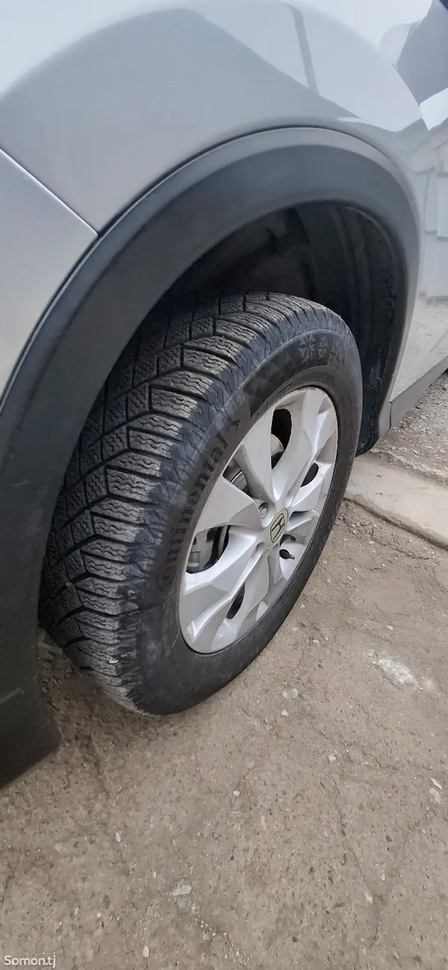 Honda CR-V 2014 · 2.4 AT