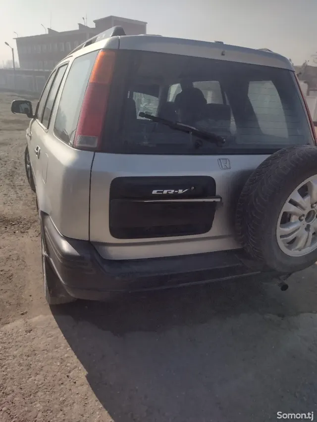 Honda CR-V 1996 · 2.0 AT