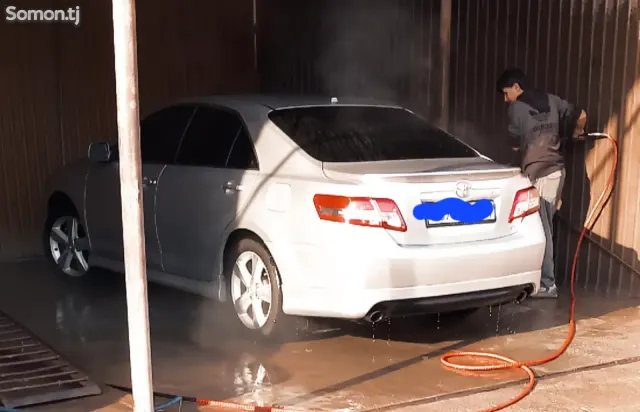 Toyota Camry 2010 · 2.5 AT