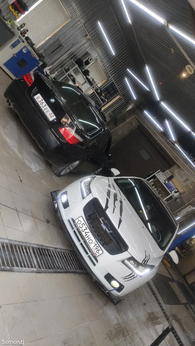 Chevrolet Cruze 2012 · 1.6 MT