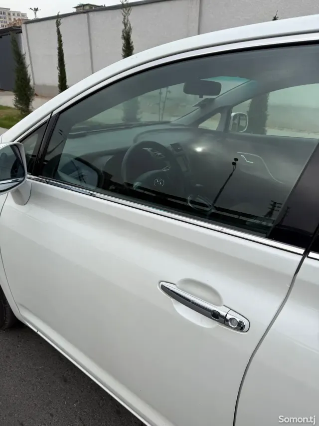 Toyota Mark X ZiO 2008 · 2.4 AT