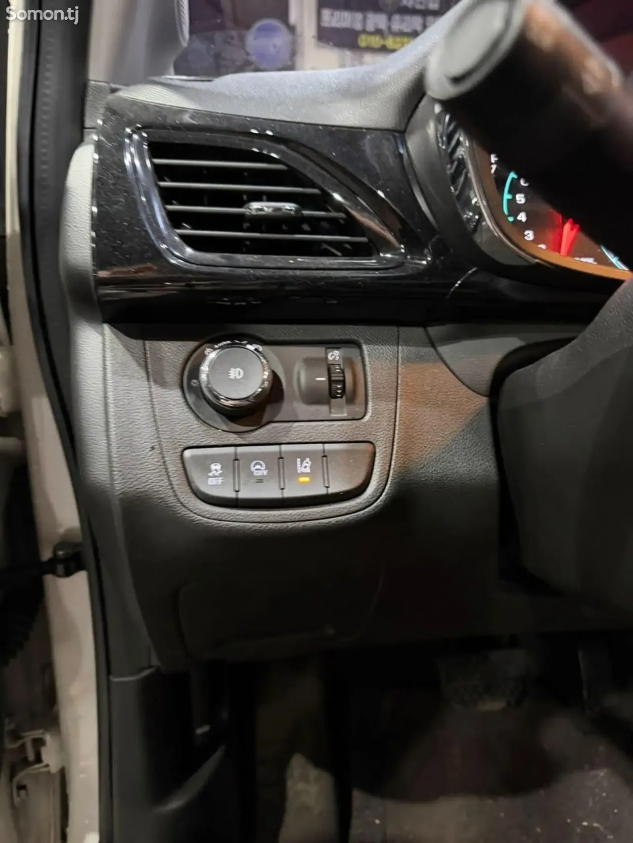 Chevrolet Spark 2016 · 1.0 AT