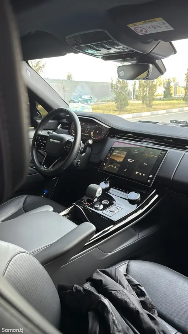 Land Rover Range Rover Sport 2024 · 3.0 AT