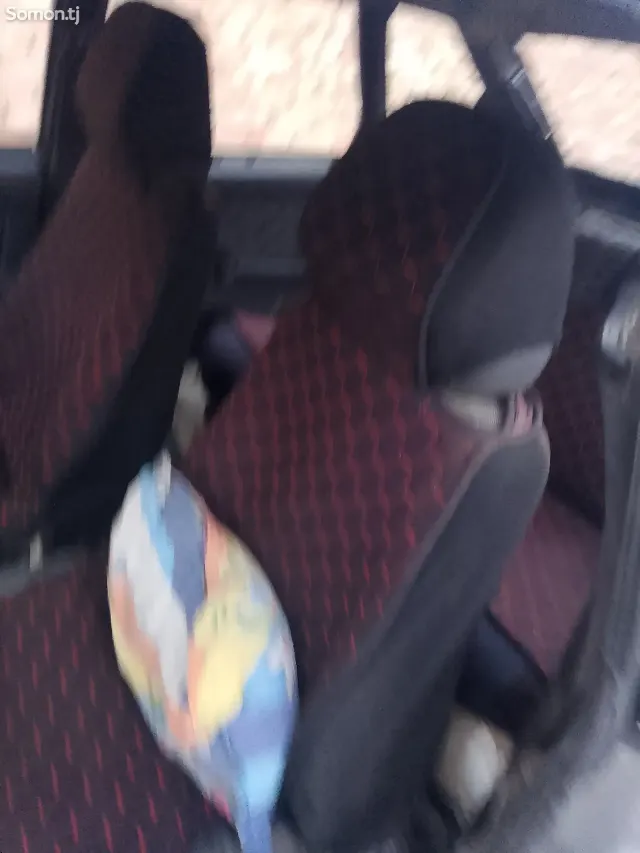Lada (ВАЗ) 2109 2002 · 1.5 MT