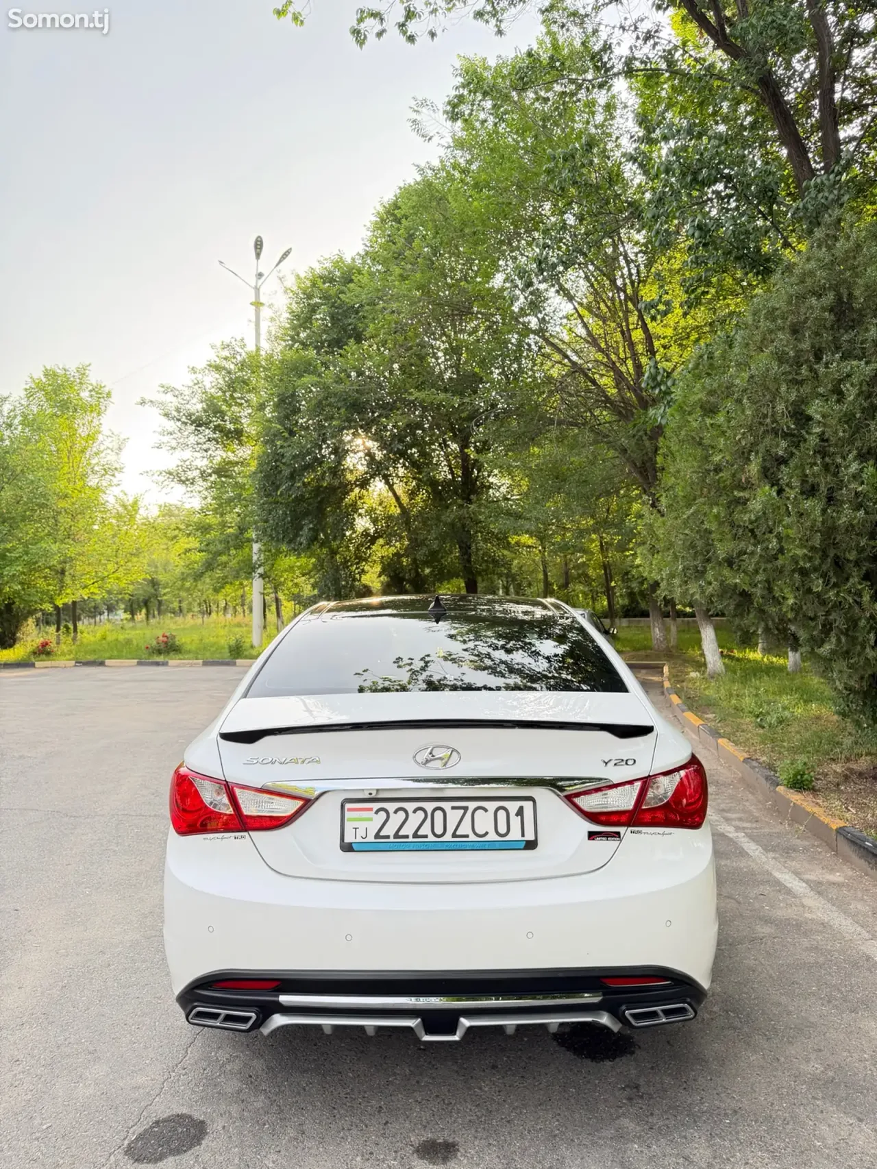 Hyundai Sonata 2011 · 2.0 AT