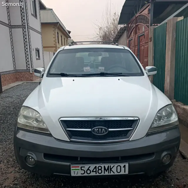 Kia Sorento 2005 · 2.0 MT