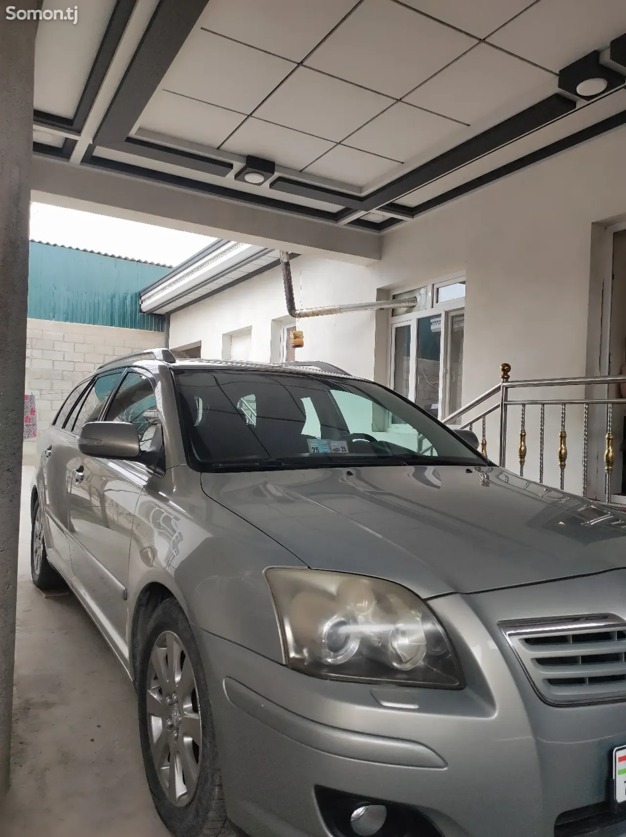 Toyota Avensis 2008 · 2.0 MT