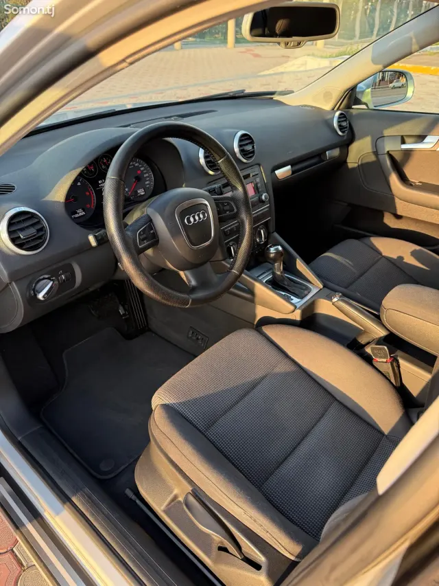 Audi A3 2012 · 2.0 AT