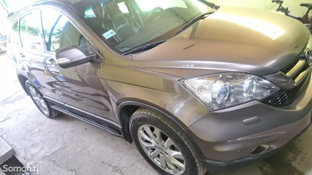 Honda CR-V 2011 · 2.4 AT