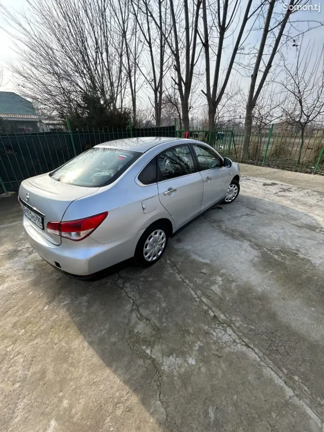 Nissan Almera 2014 · 1.6 MT