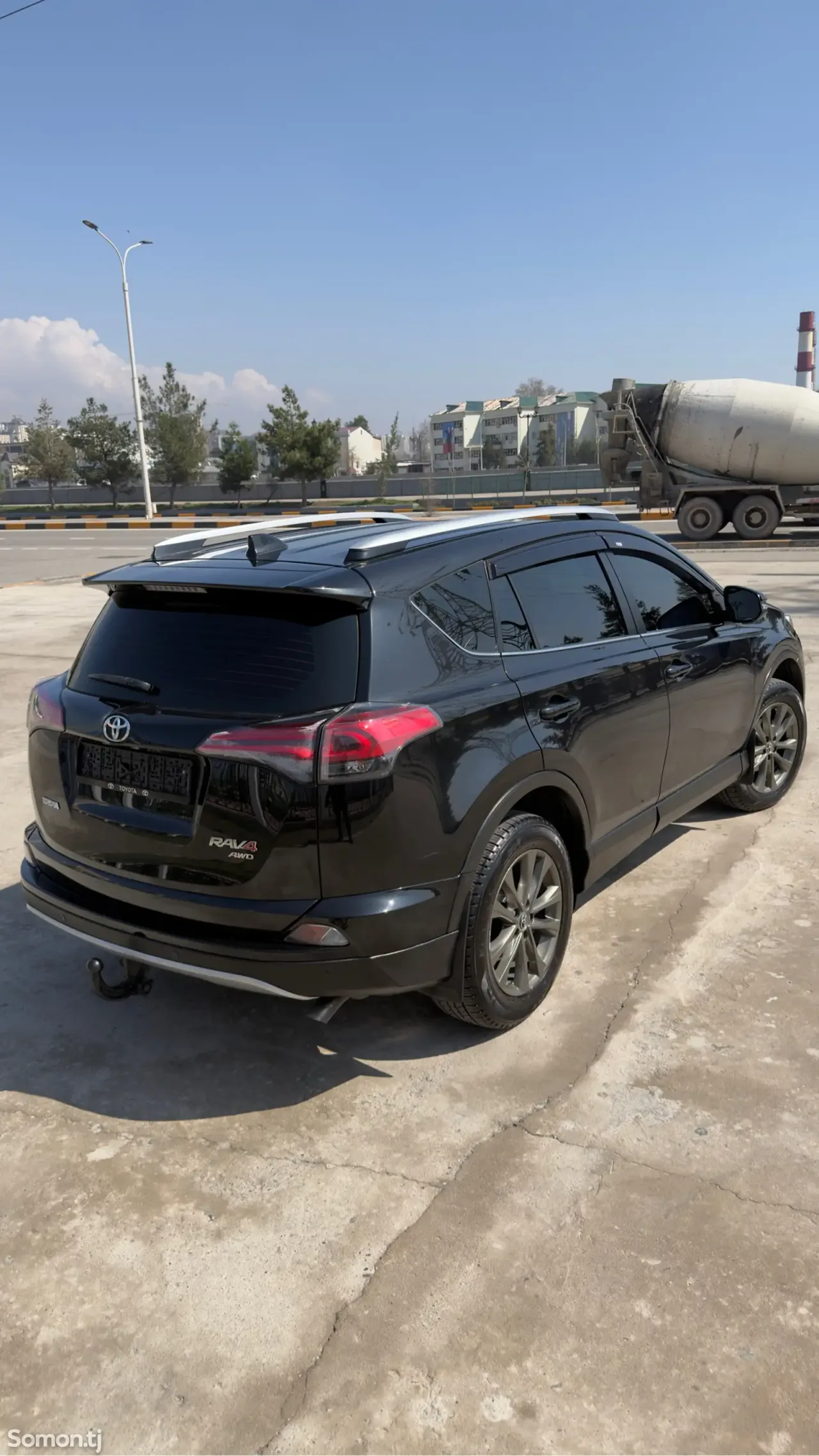 Toyota RAV 4 2018 · 2.5 AT