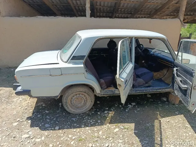 Lada (ВАЗ) 2106 1987 · 1.1 MT