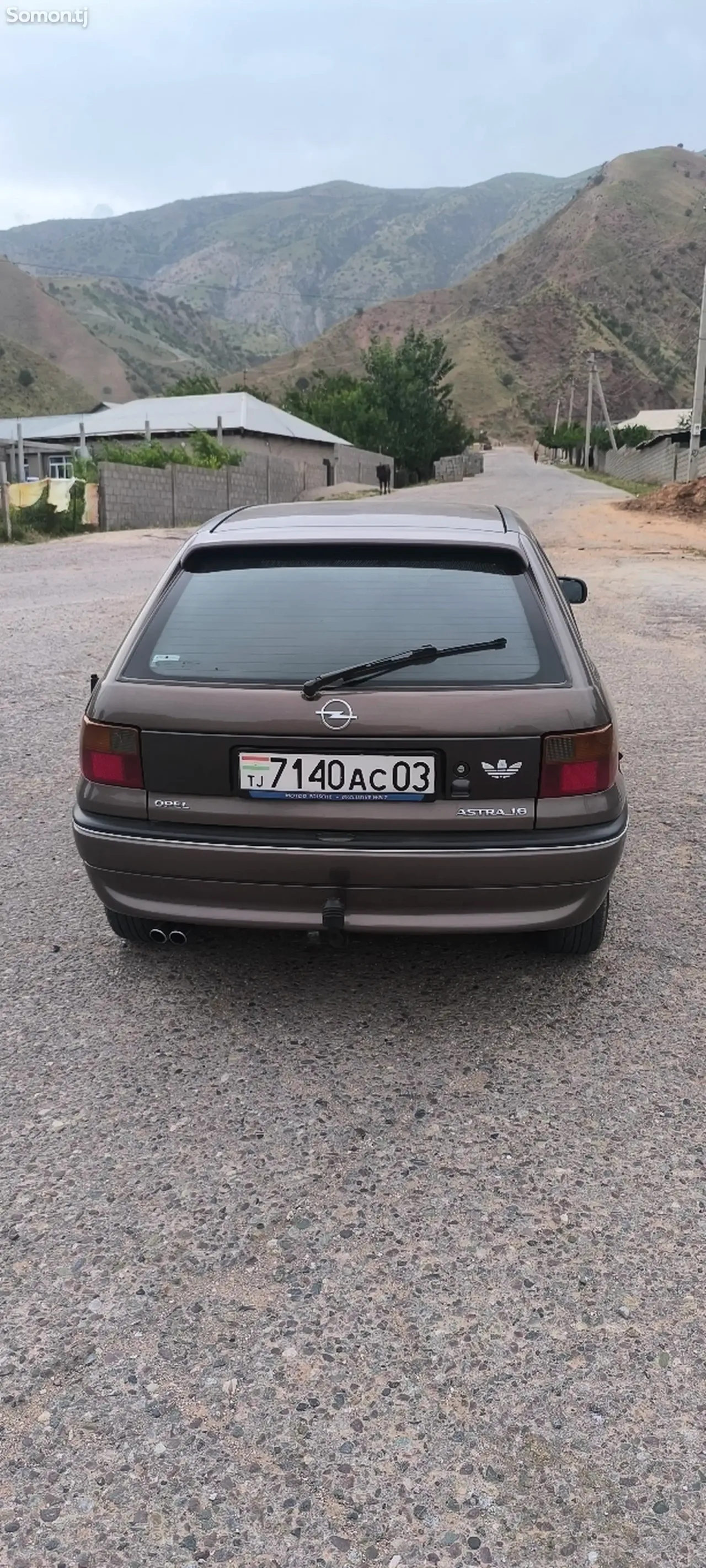 Opel Astra F 1997 · 1.6 MT
