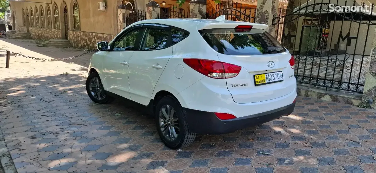 Hyundai Tucson 2014 · 2.0 AT