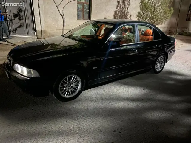 BMW 5 series 2000 · 2.3 MT