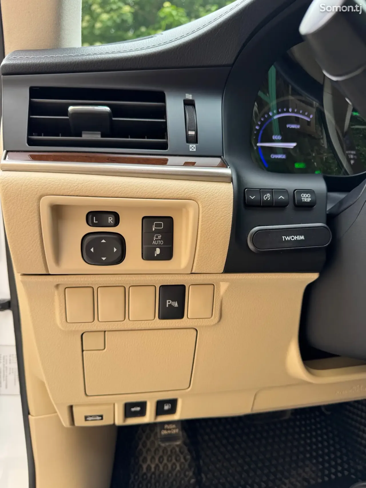 Lexus ES series 2015 · 3.0 AT