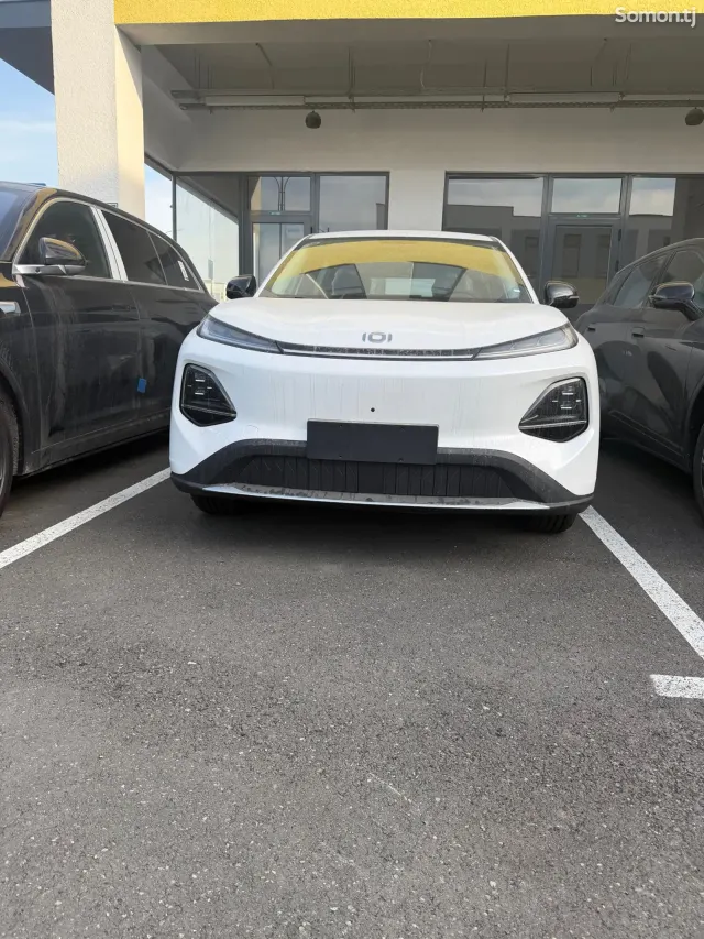BYD E2 2026 · 1.9 AMT